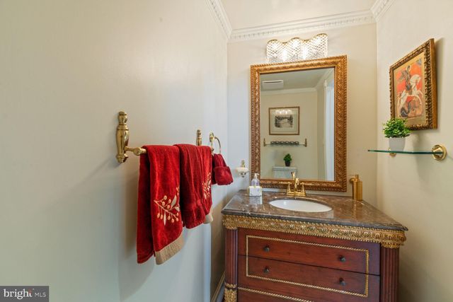 $2,535,000 | 9320 Old Mansion Road, Alexandria, VA 22309