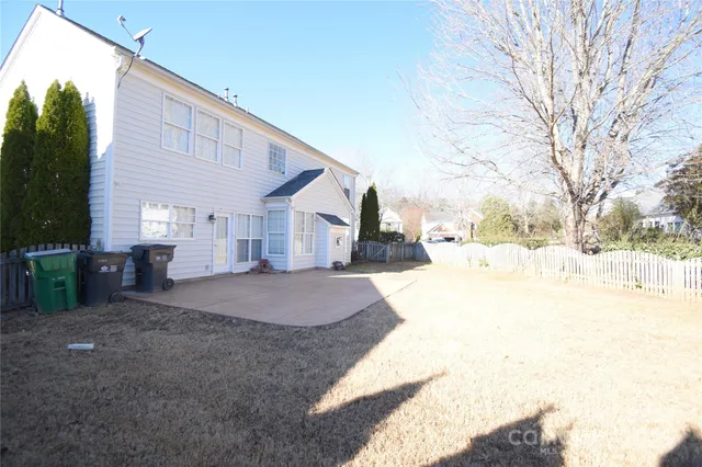 $3,100 | 6827 Braddock Lane, Charlotte, NC 28277