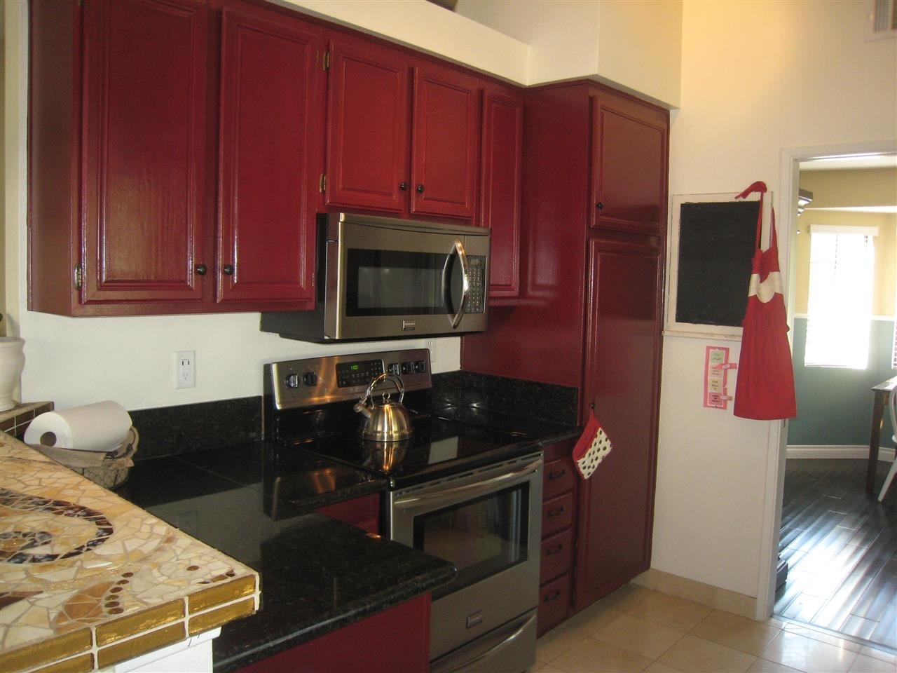 1292 Longfellow Road Vista, CA 92081 - Photo 15 of 25 Gallery Image 15