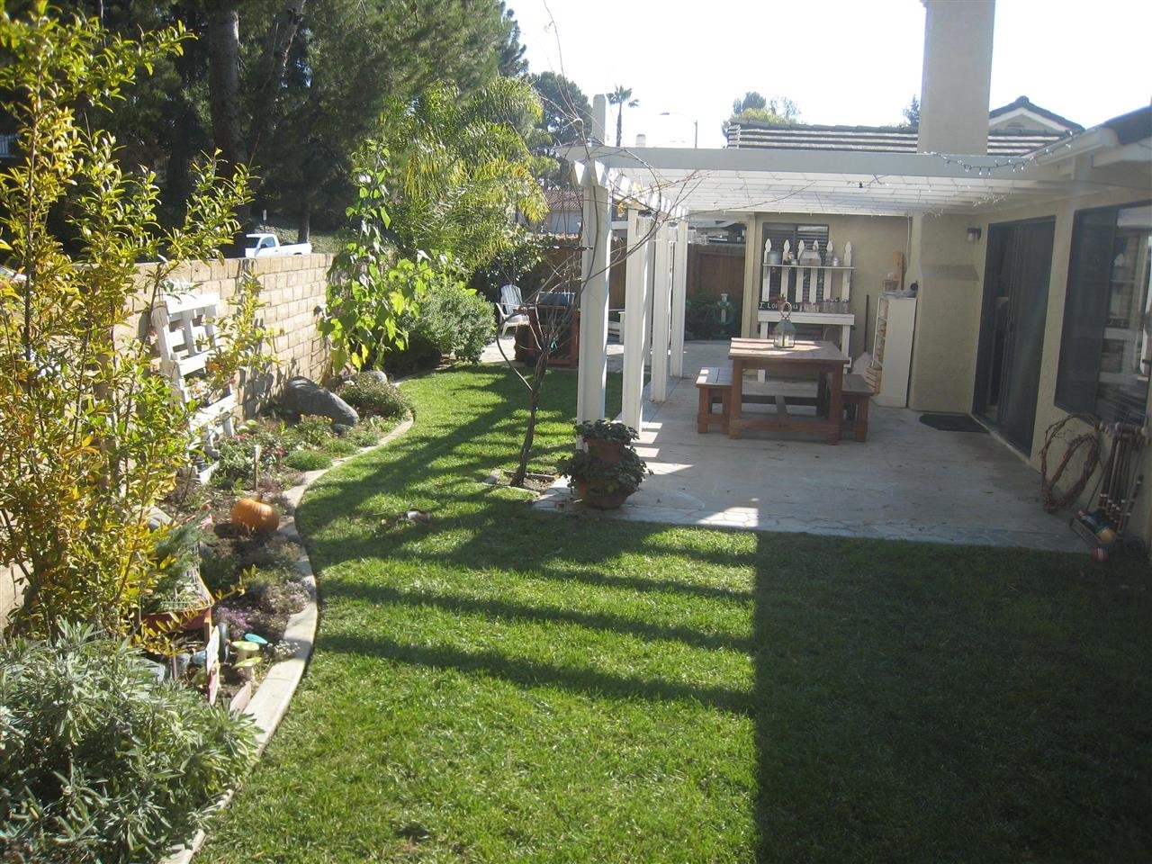 1292 Longfellow Road Vista, CA 92081 - Photo 18 of 25 Gallery Image 18