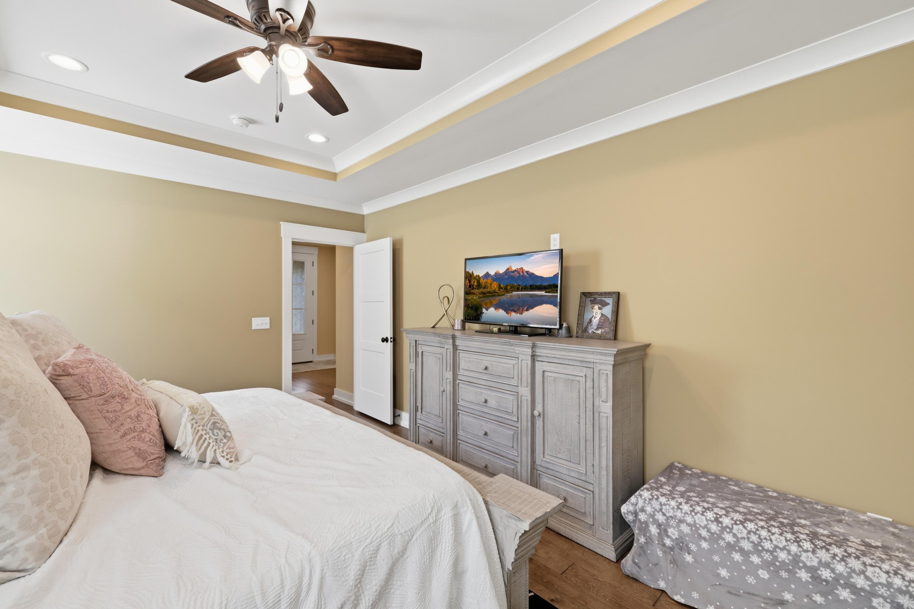 6871 Carnell Way Chattanooga, TN 37421 - Photo 17 of 31 Main Level Primary