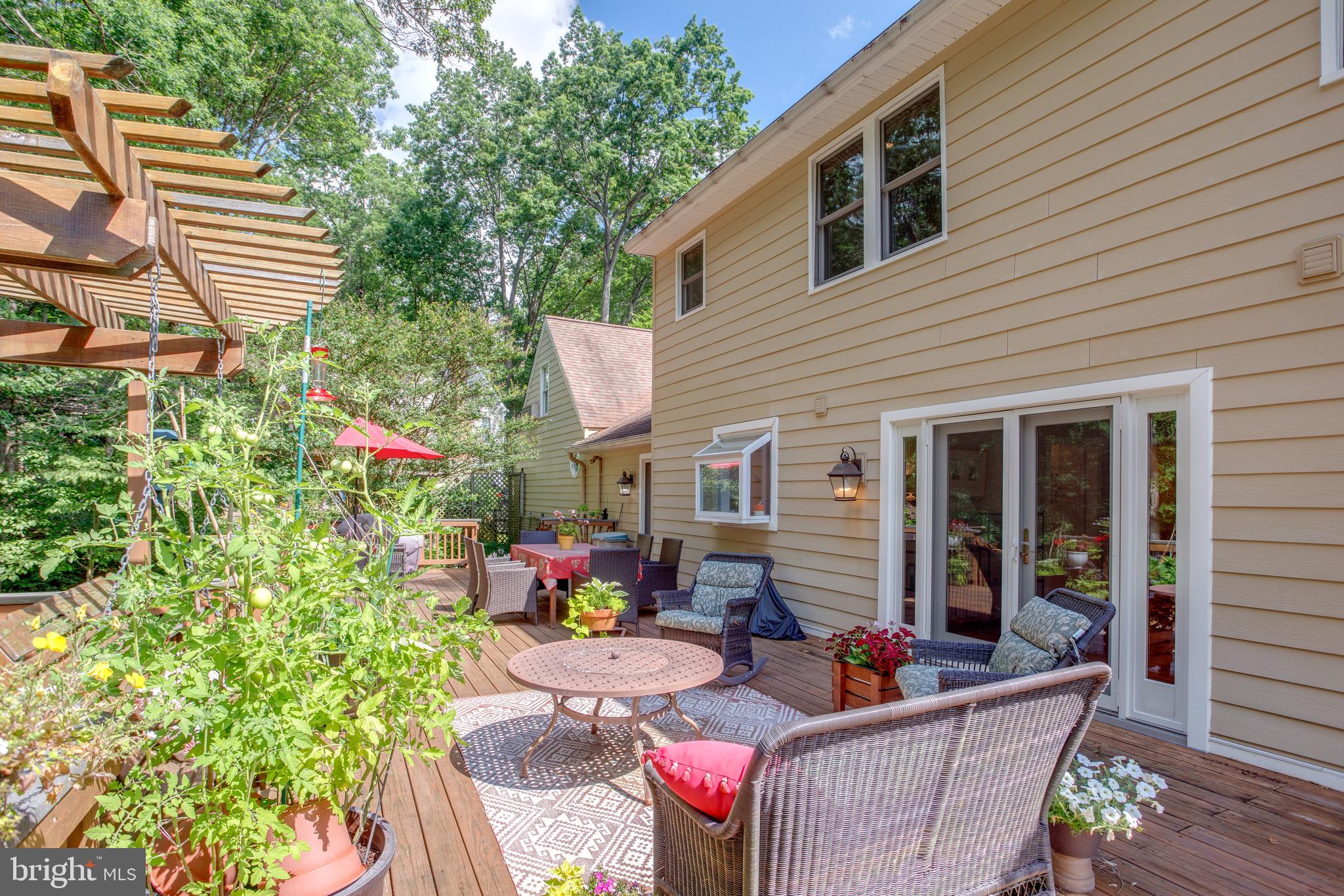 1960 Barton Hill Road Reston, VA 20191 - Photo 17 of 92 42 Ft Deck, Very Private, Backs to Green Space