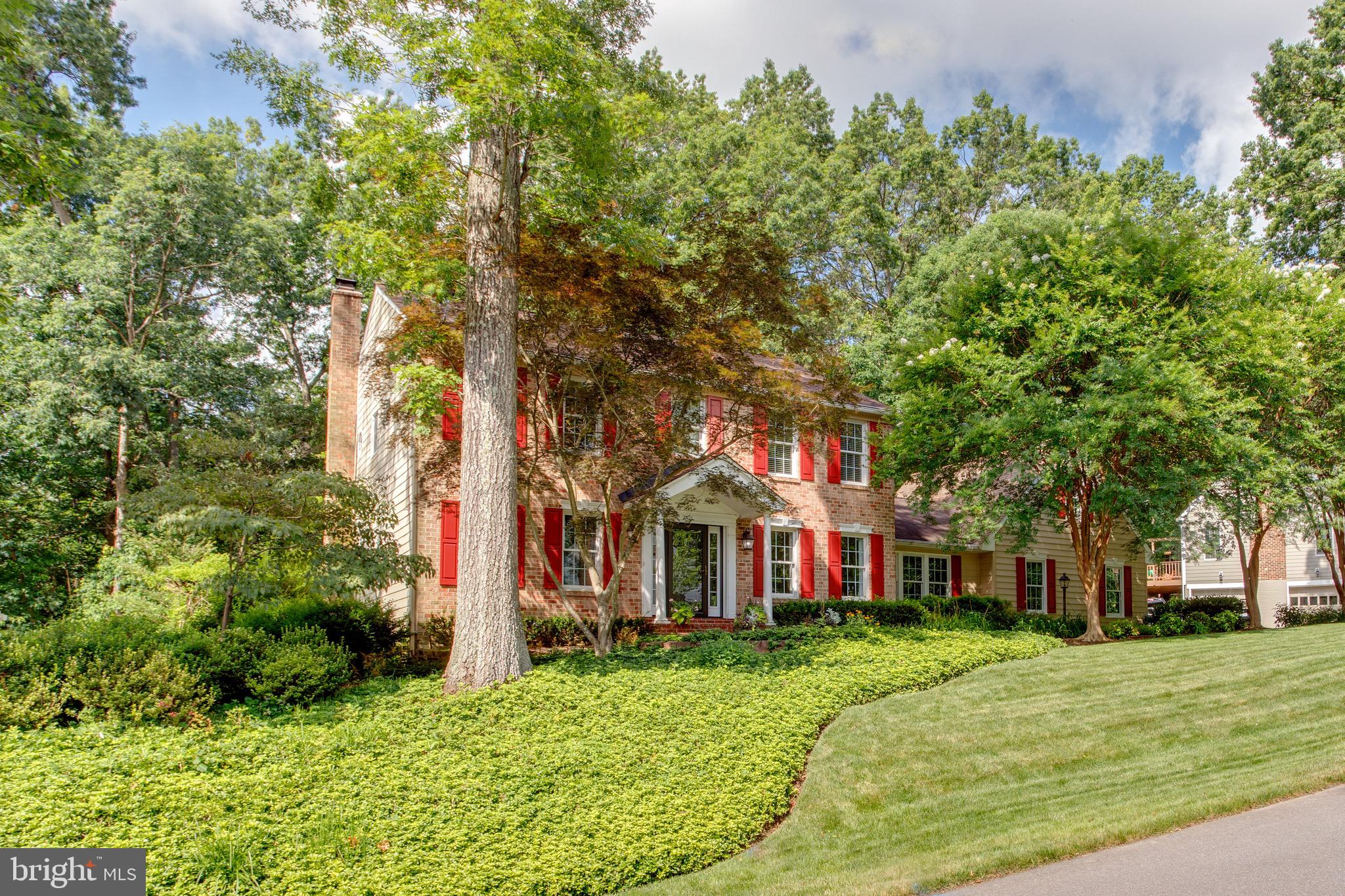 1960 Barton Hill Road Reston, VA 20191 - Photo 3 of 92 Front of Home -CulDeSac, New Sod, & Mature Trees