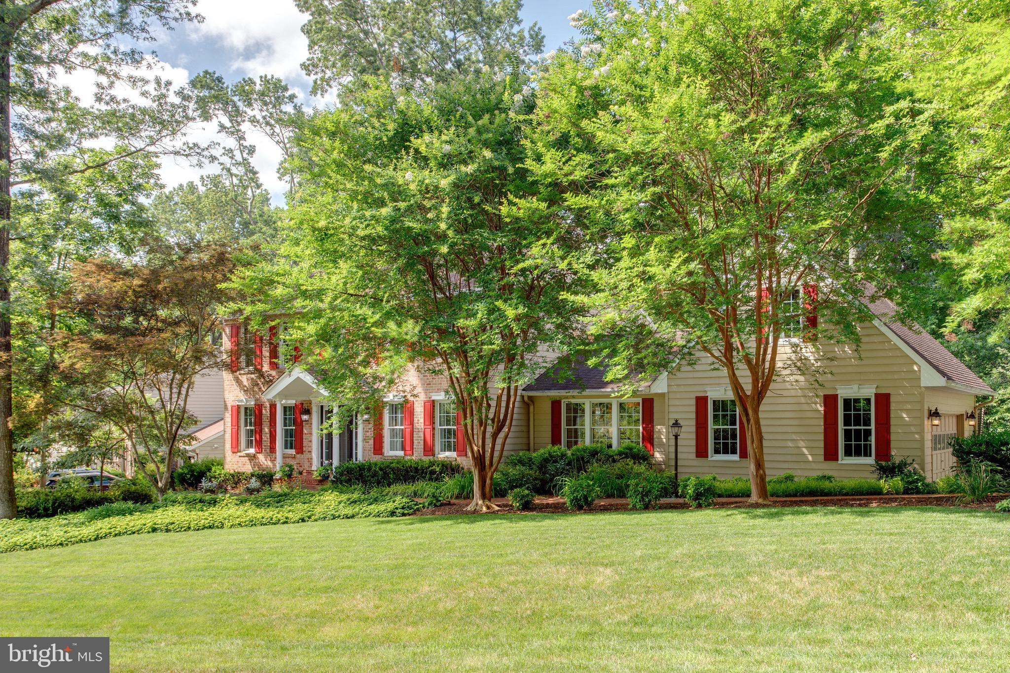 1960 Barton Hill Road Reston, VA 20191 - Photo 4 of 92 Front of Home -CulDeSac, New Sod, & Mature Trees