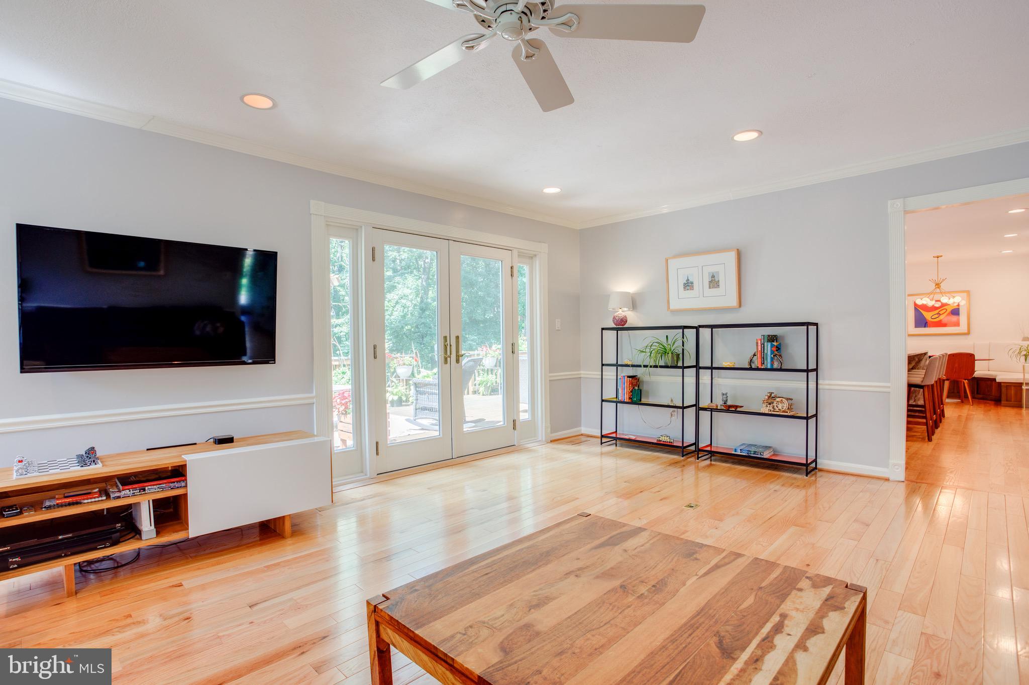 1960 Barton Hill Road Reston, VA 20191 - Photo 46 of 92 42 Ft Deck, New Anderson Doors to Deck