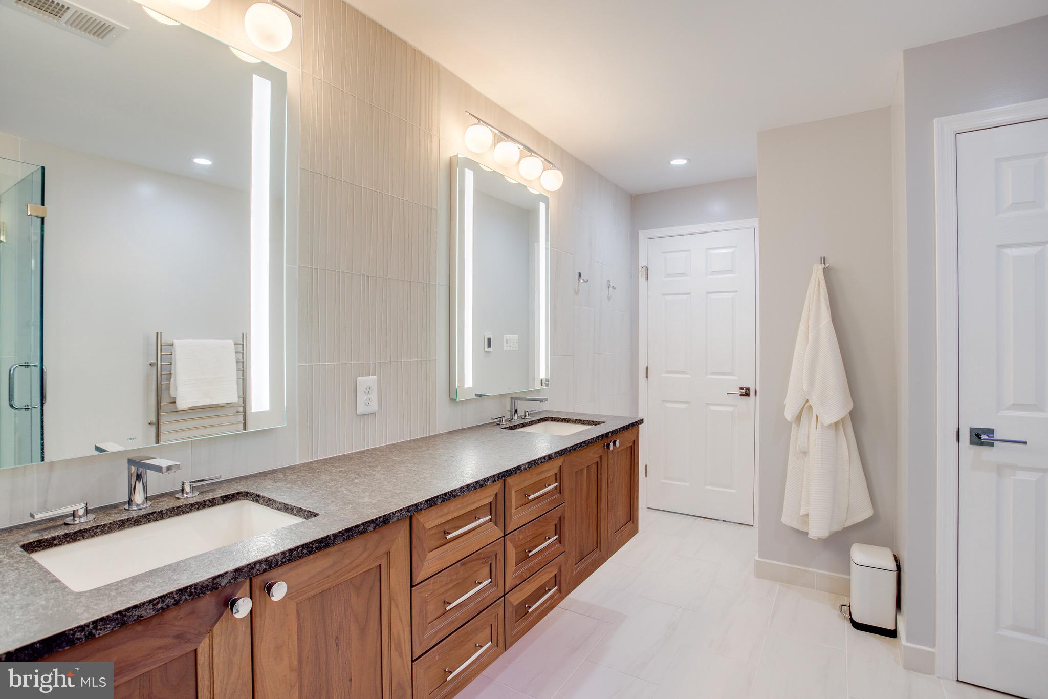 1960 Barton Hill Road Reston, VA 20191 - Photo 51 of 92 AWESOME Primary Suite Bathroom