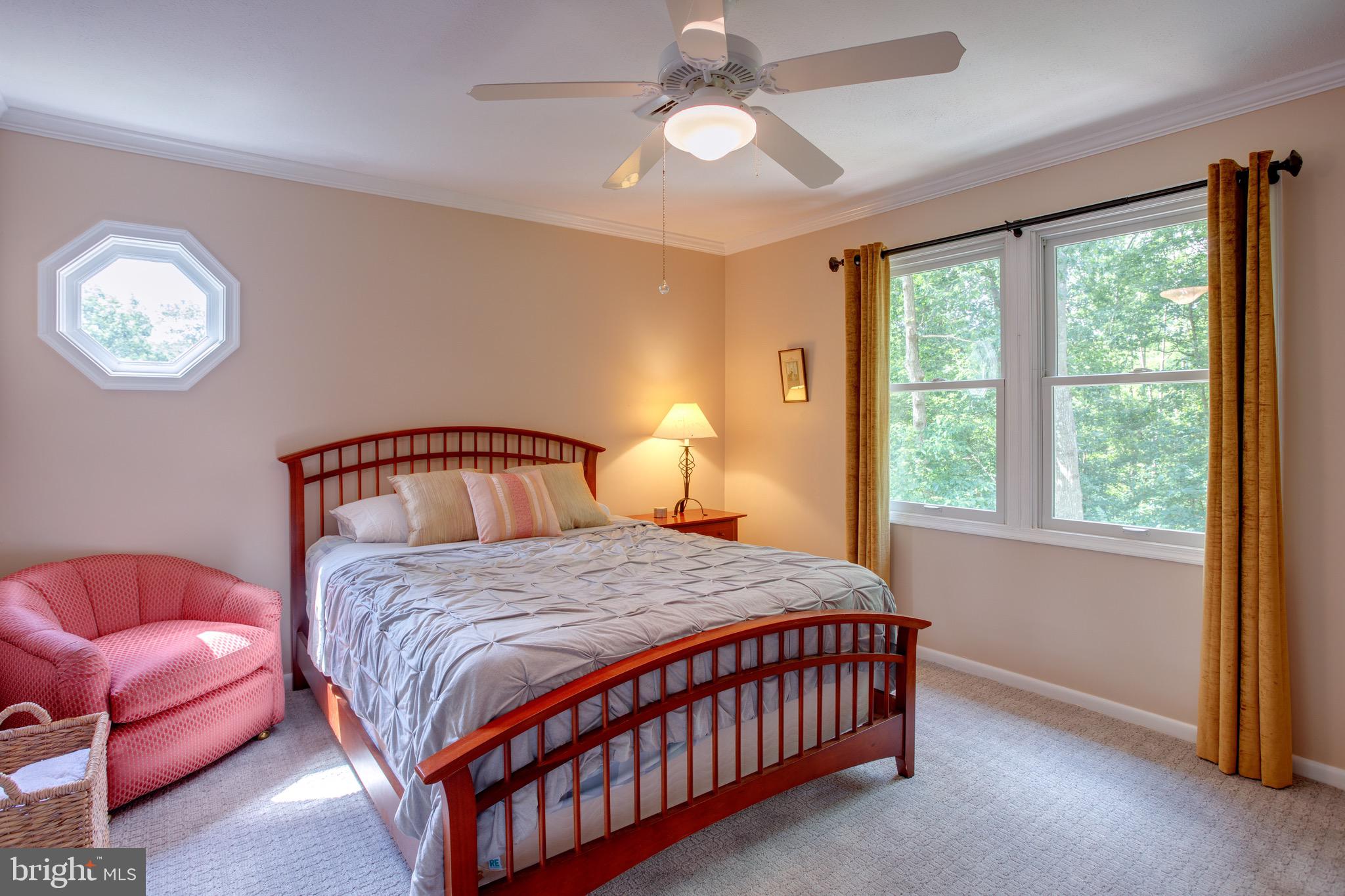 1960 Barton Hill Road Reston, VA 20191 - Photo 61 of 92 Bedroom 2 Upstairs