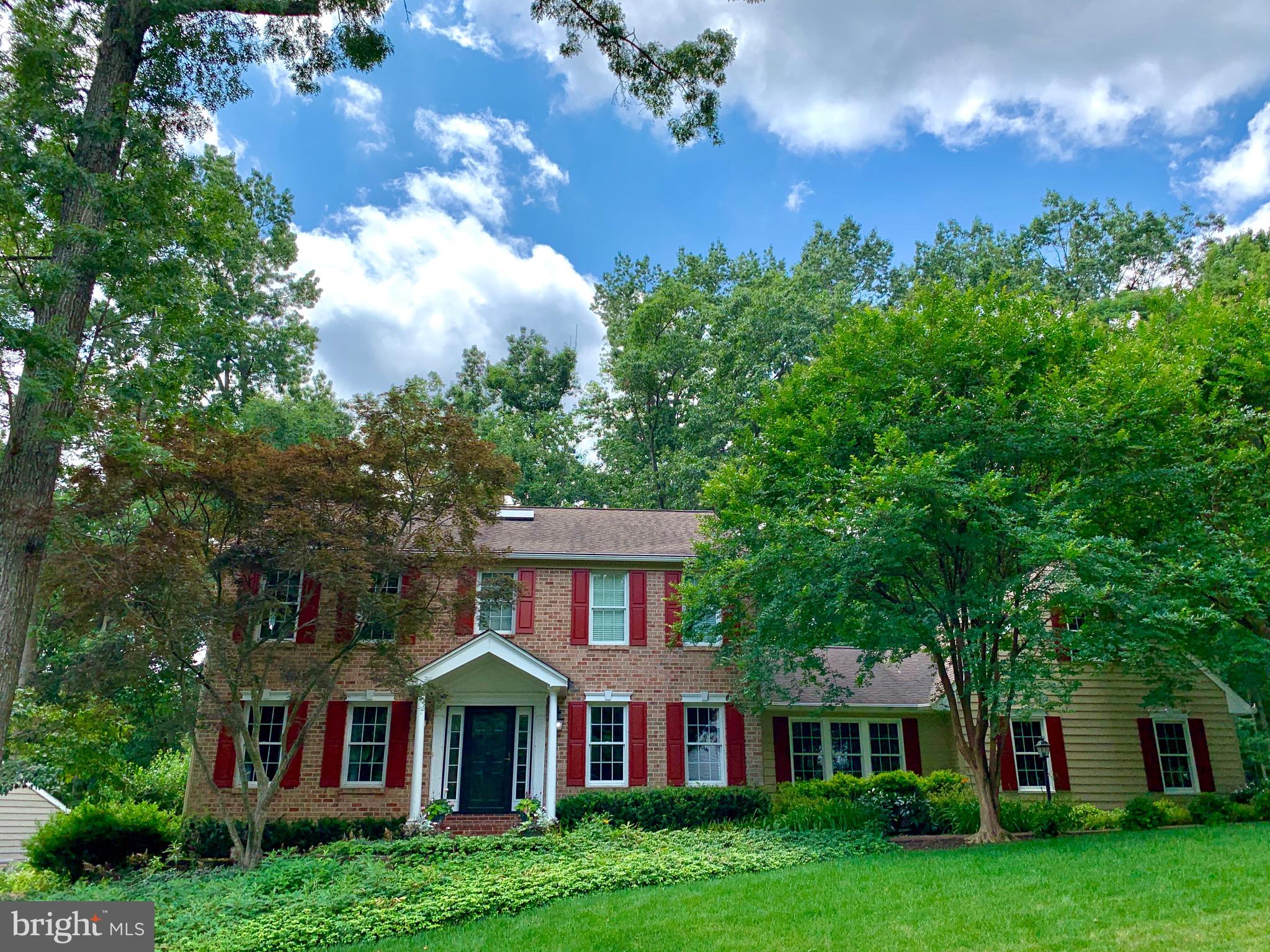 1960 Barton Hill Road Reston, VA 20191 - Photo 9 of 92 1960 Barton Hill Rd, End of a Private Cul De Sac