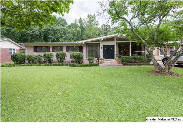 4375 MountainDale Road Birmingham, AL 35213 - Photo 1 of 32