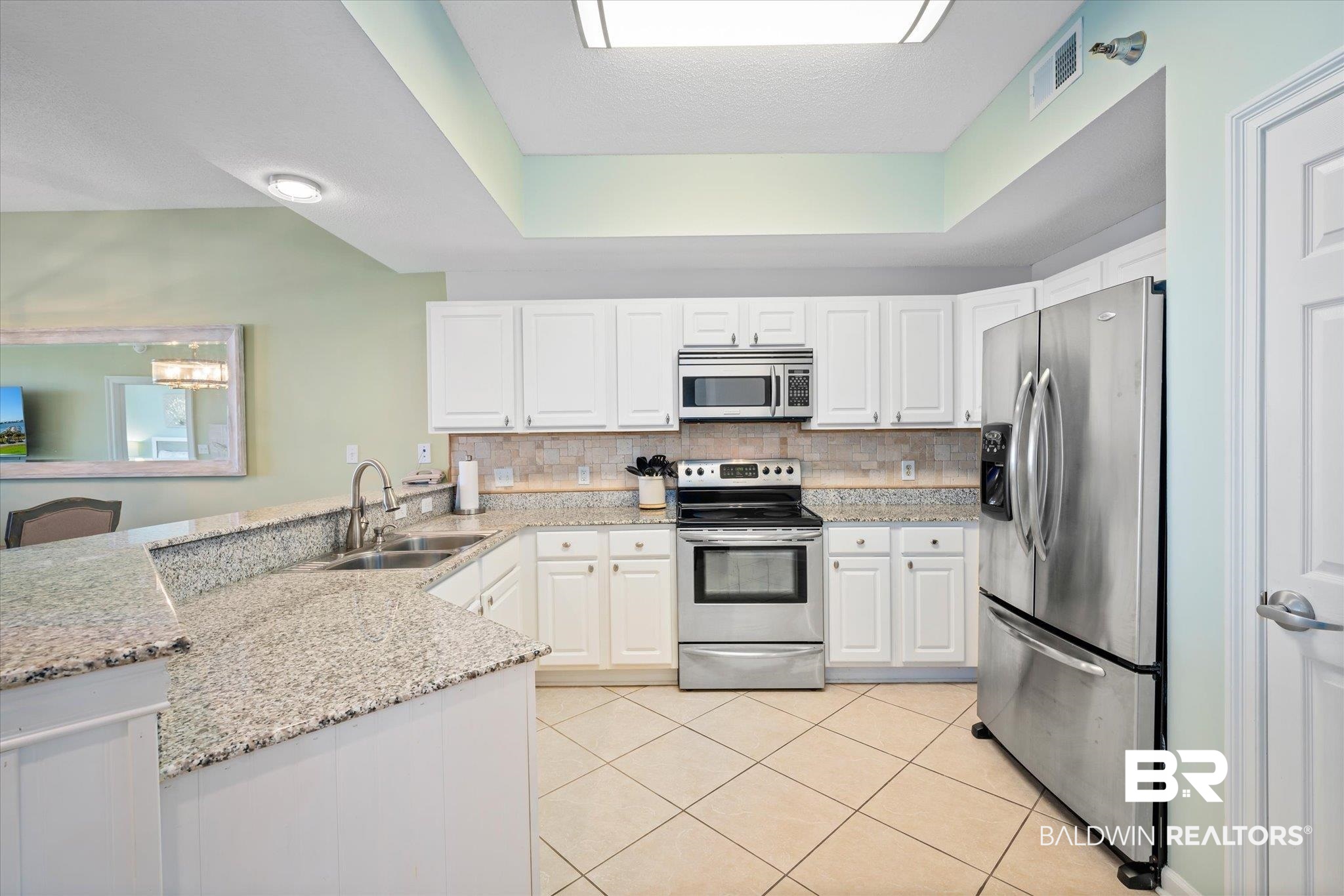 27282 Canal Road, Unit 405 Orange Beach, AL 36561 - Photo 8 of 50 Kitchen
