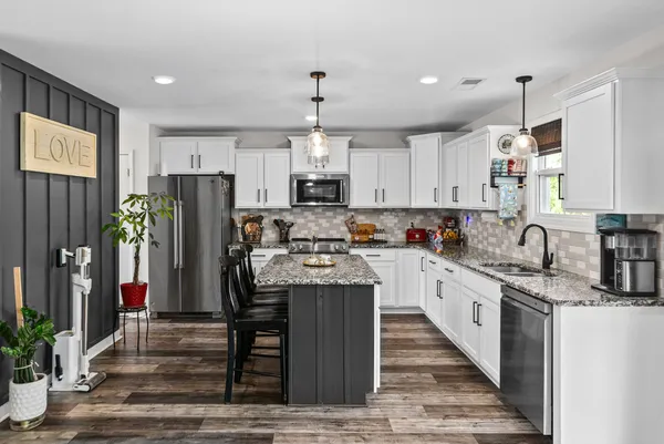 $404,900 | 661 Battery Court, Clarksville, TN 37042