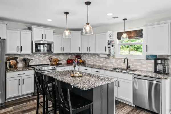 $404,900 | 661 Battery Court, Clarksville, TN 37042