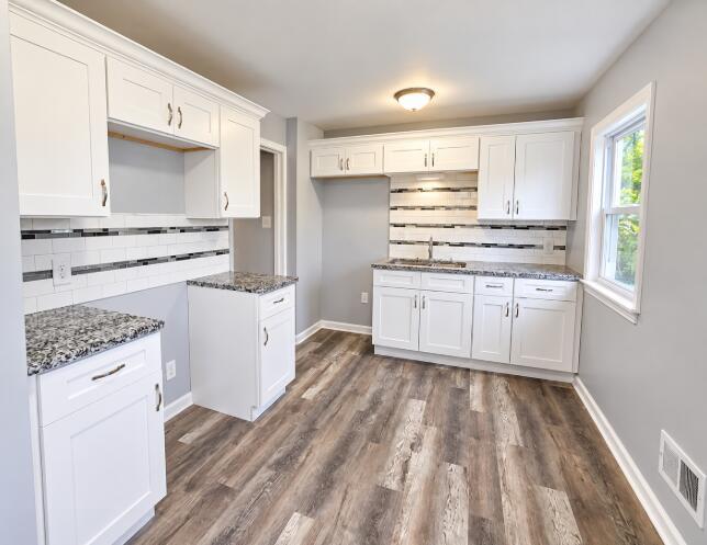 629 Hamlin Street Gary, IN 46406 - Photo 4 of 14 644x497