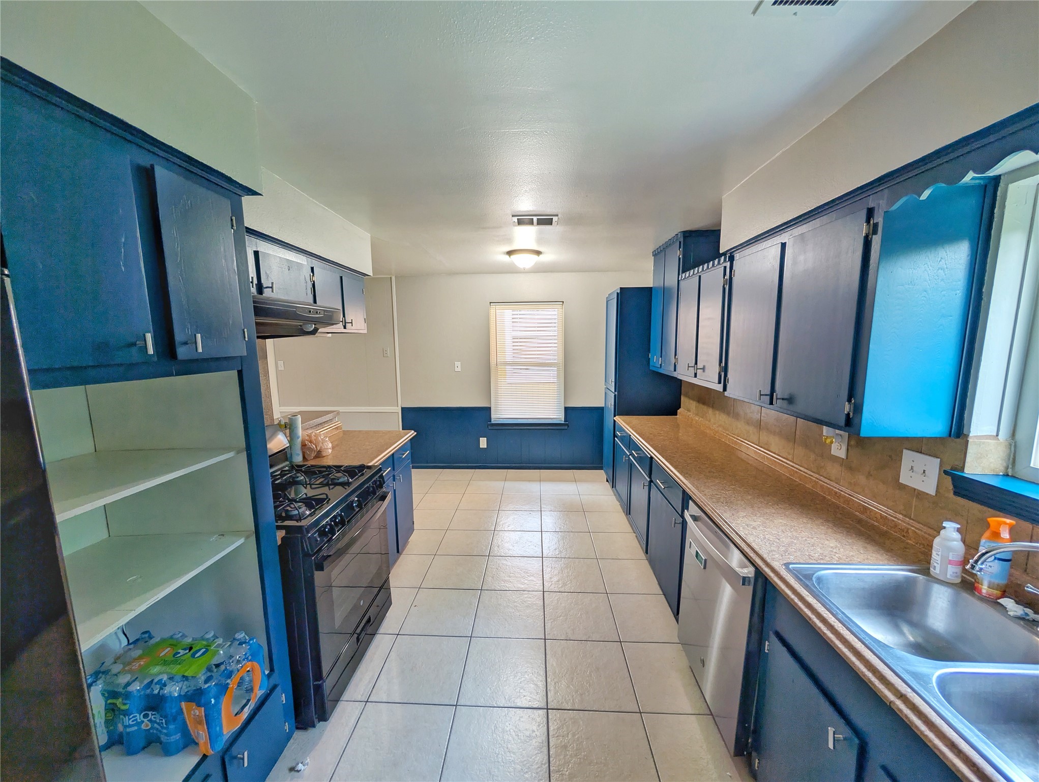 4919 Connorvale Road Houston, TX 77039 - Photo 7 of 32