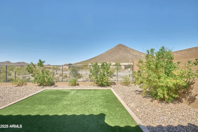 $2,400 | 12542 West Cassia Trail, Peoria, AZ 85383