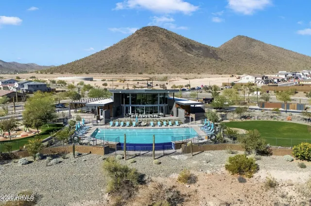 $2,400 | 12542 West Cassia Trail, Peoria, AZ 85383