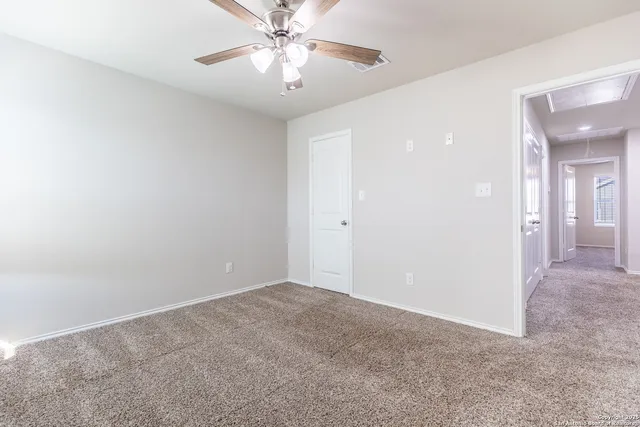 $1,300 | 6734 Summer Fest Drive, Unit 111, San Antonio, TX 78244