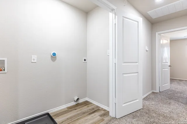 $1,300 | 6734 Summer Fest Drive, Unit 111, San Antonio, TX 78244