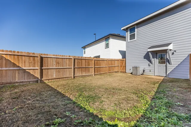 $1,300 | 6734 Summer Fest Drive, Unit 111, San Antonio, TX 78244