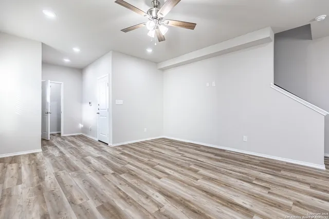 $1,300 | 6734 Summer Fest Drive, Unit 111, San Antonio, TX 78244