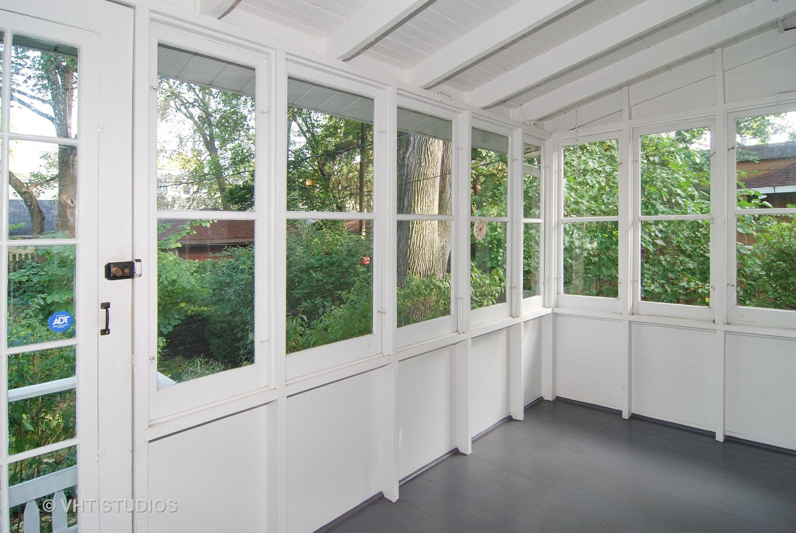 258 Lionel Road Riverside, IL 60546 - Photo 9 of 20 a view of an window and an outdoor view