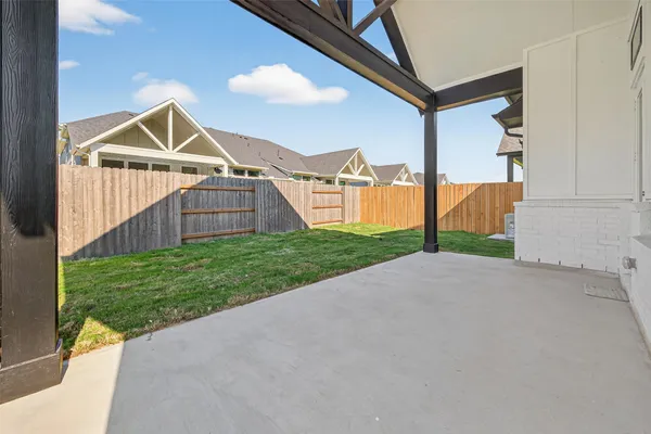 $2,800 | 24110 Blooming Daisy Circle, Katy, TX 77493