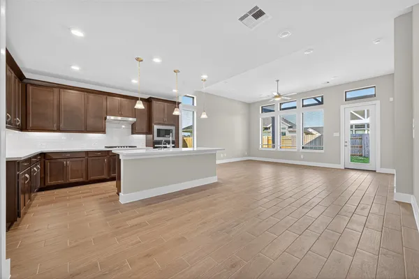 $2,800 | 24110 Blooming Daisy Circle, Katy, TX 77493