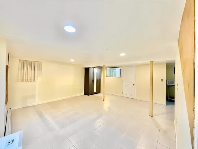 $3,750 | 19 Keans Road, Burlington, MA 01803