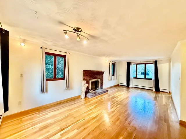 $3,750 | 19 Keans Road, Burlington, MA 01803