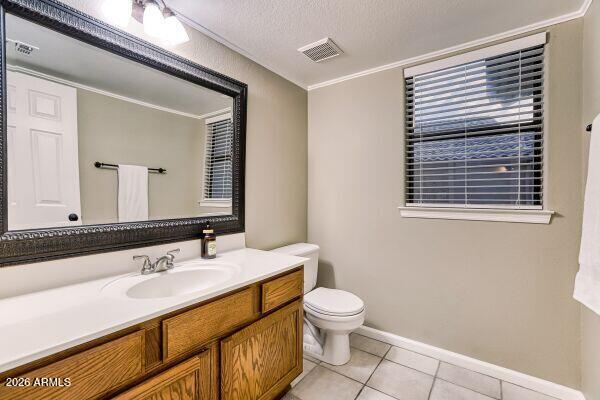 1609 East Mohawk Lane Phoenix, AZ 85024 - Photo 15 of 31 Downstairs bath