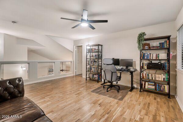 1609 East Mohawk Lane Phoenix, AZ 85024 - Photo 16 of 31 a living room with furniture