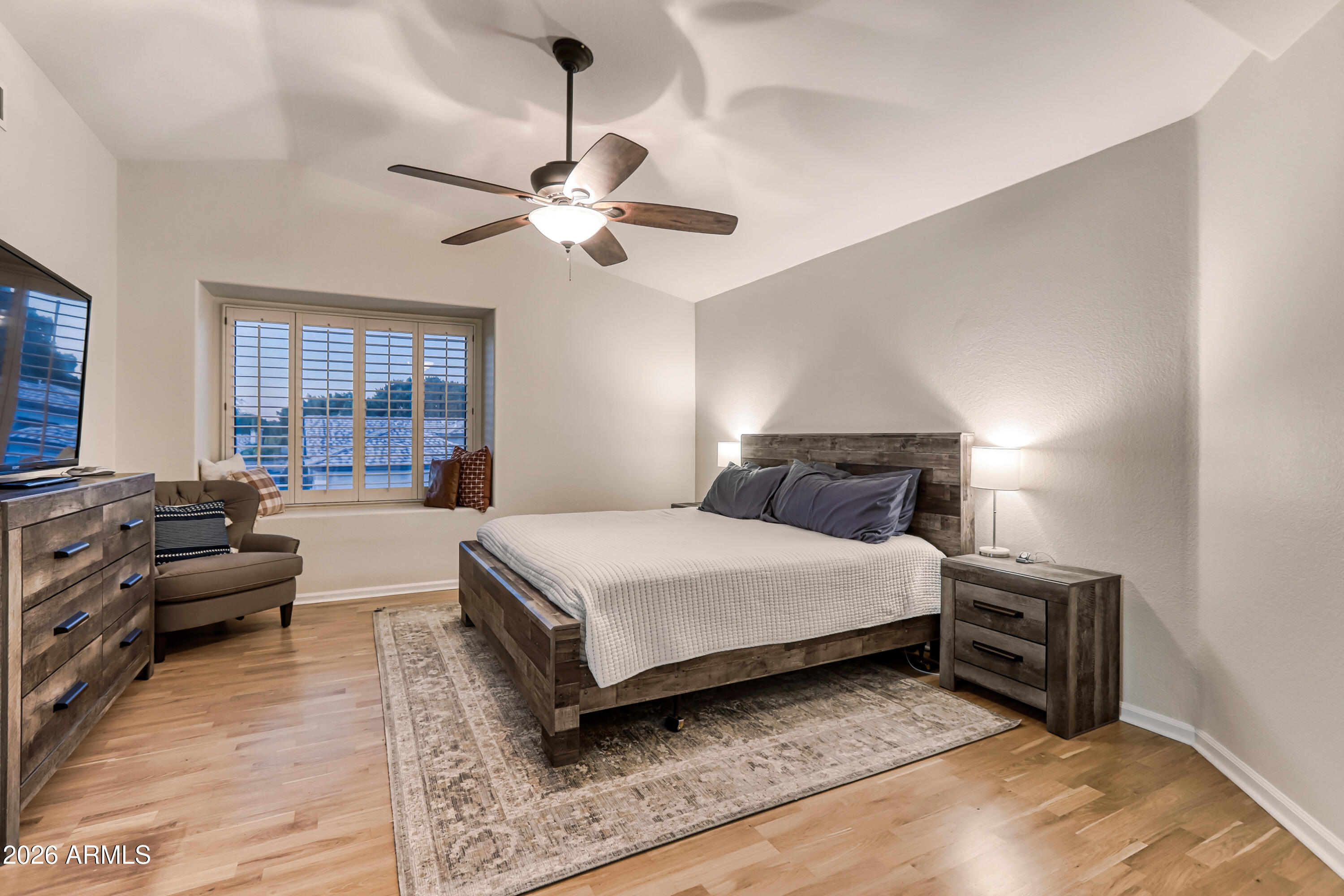 1609 East Mohawk Lane Phoenix, AZ 85024 - Photo 18 of 31 Primary Bedroom