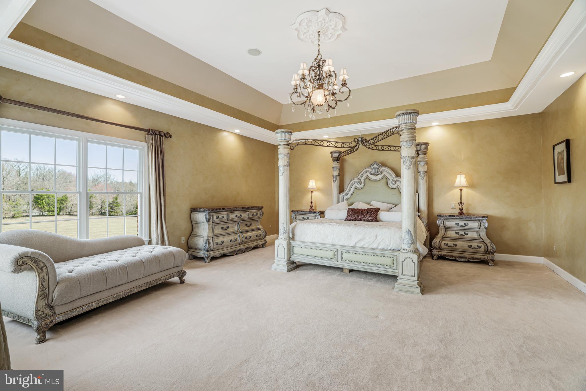 22609 Hillside Circle Leesburg, VA 20175 - Photo 77 of 110 Primary bedroom