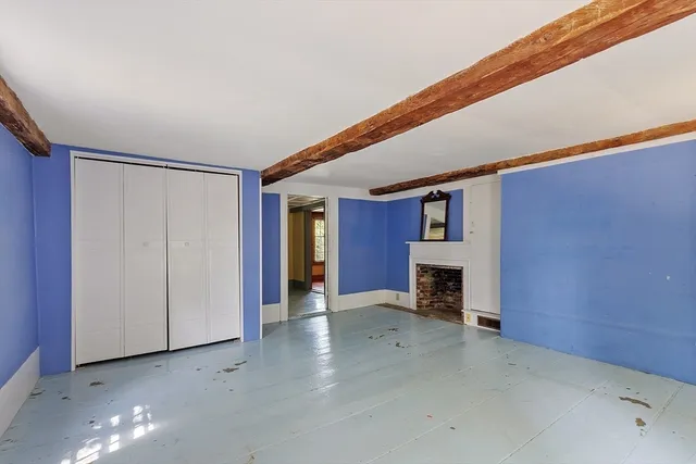 a view of livingroom with fireplace