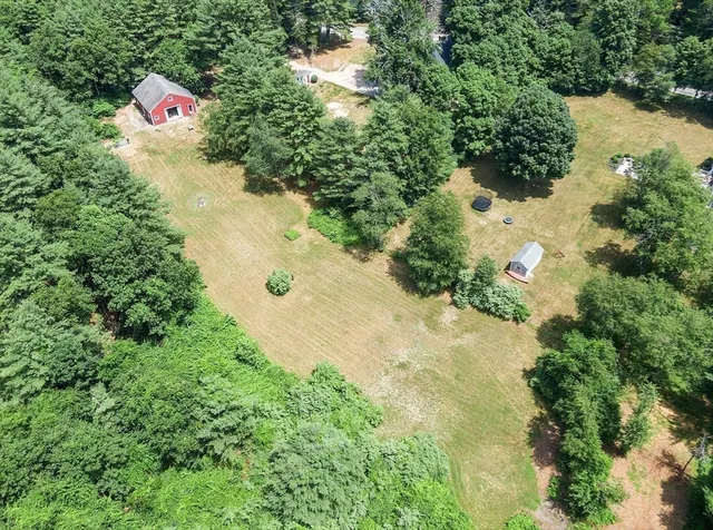 a view of a small yard