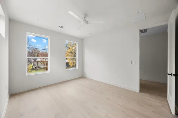 $595,000 | 1709 Maple Avenue, Unit 2A, Austin, TX 78702