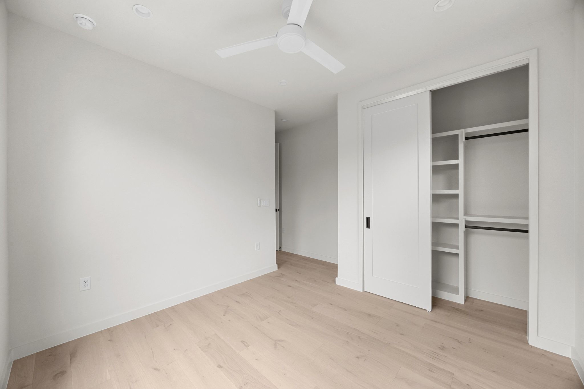 1709 Maple Avenue, Unit 2A Austin, TX 78702 - Photo 25 of 29