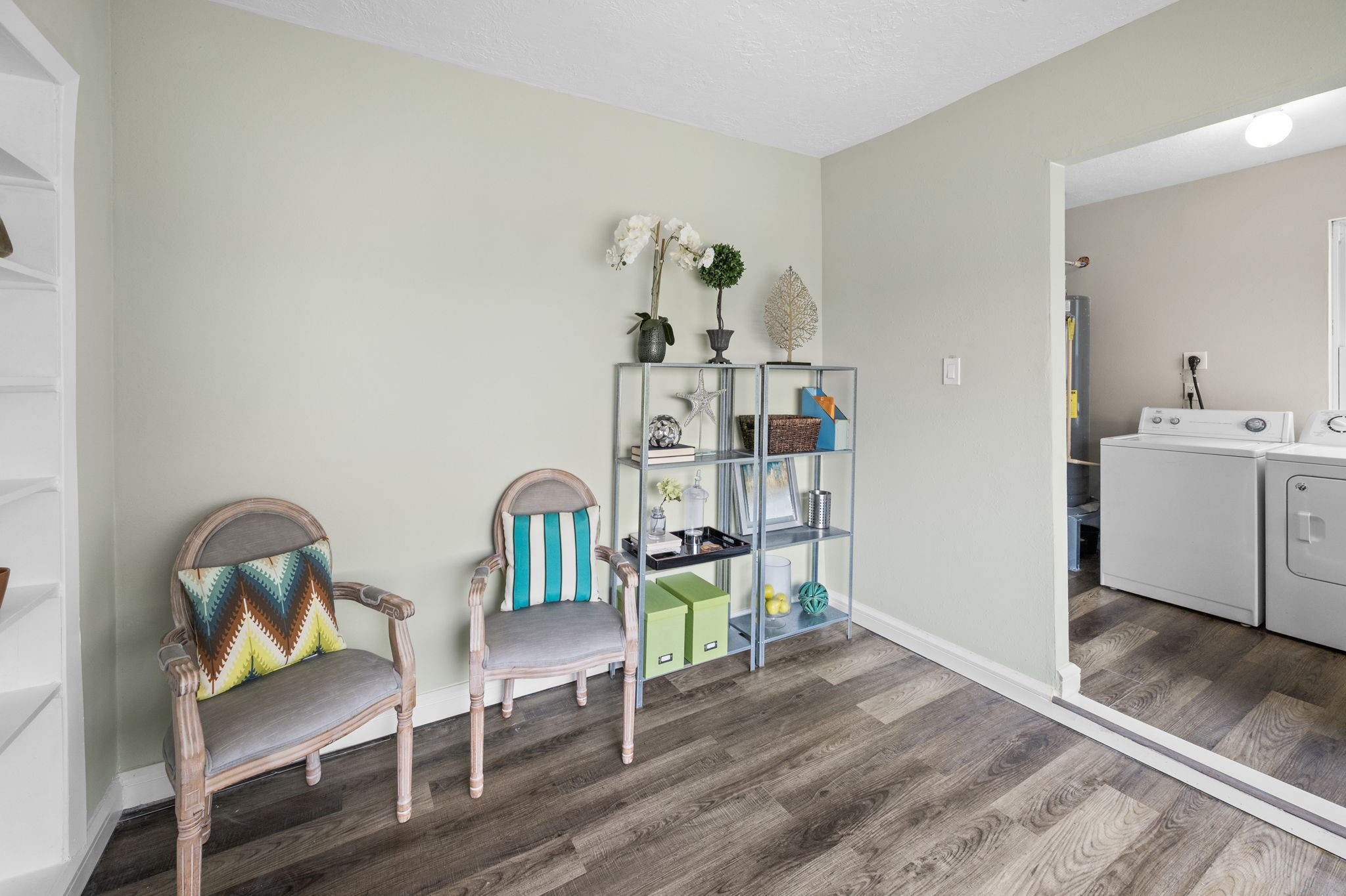 5519 Hillman Street Houston, TX 77023 - Photo 16 of 22 a view of a dining room with furniture and a wooden floor