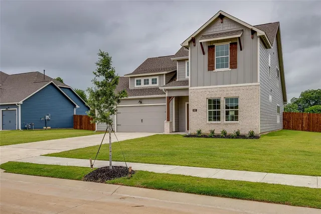 $409,000 | 602 Kyle Drive, Tioga, TX 76271