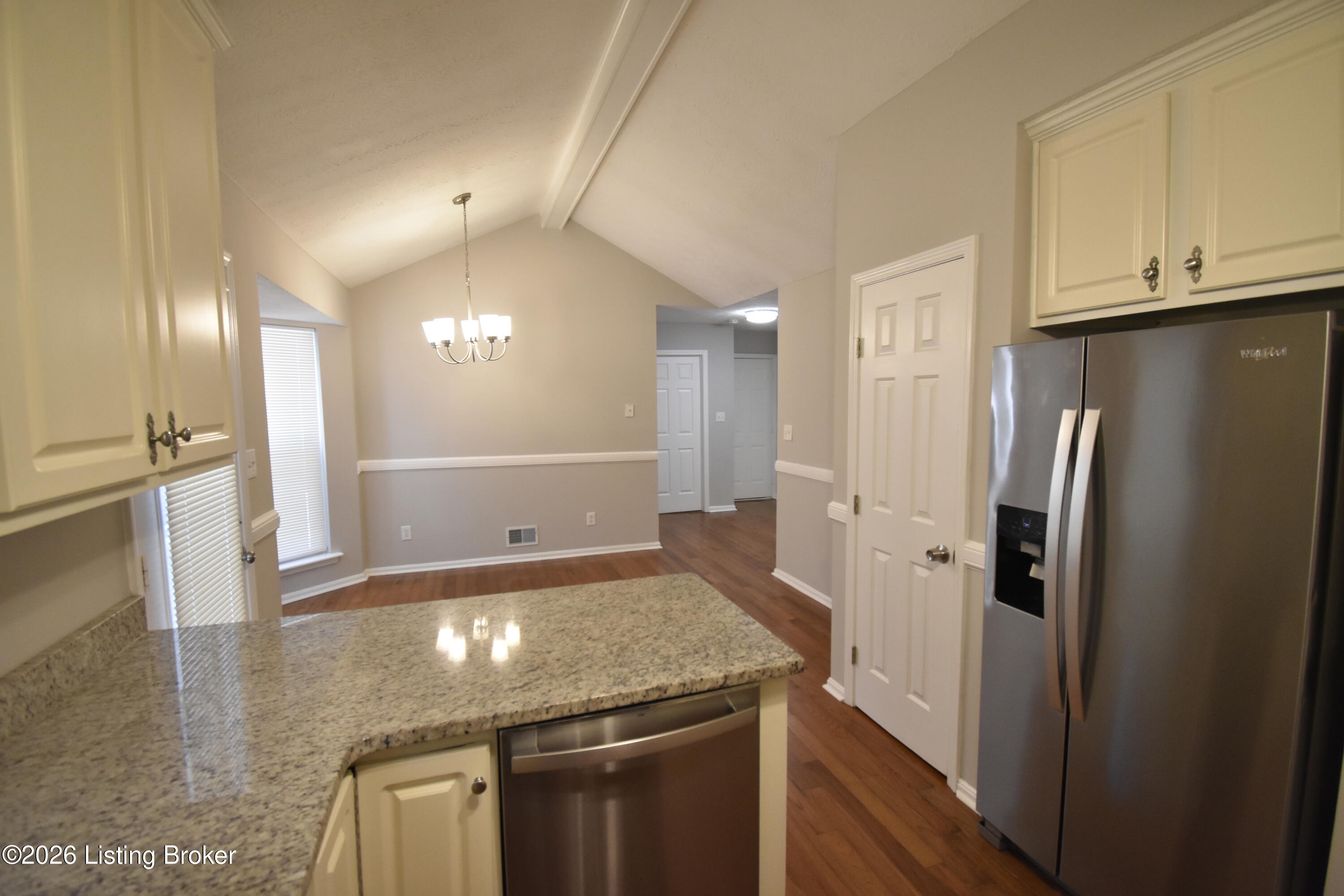 10306 Vantage Road Jeffersontown, KY 40299 - Photo 11 of 29 #11