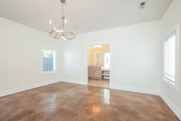 $3,000 | 2123 B Burns Street, Nashville, TN 37216