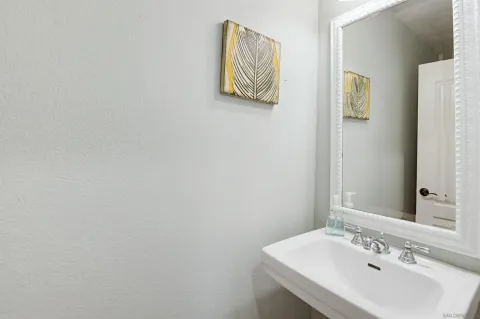 $2,289,000 | 10226 Camino San Thomas, San Diego, CA 92127