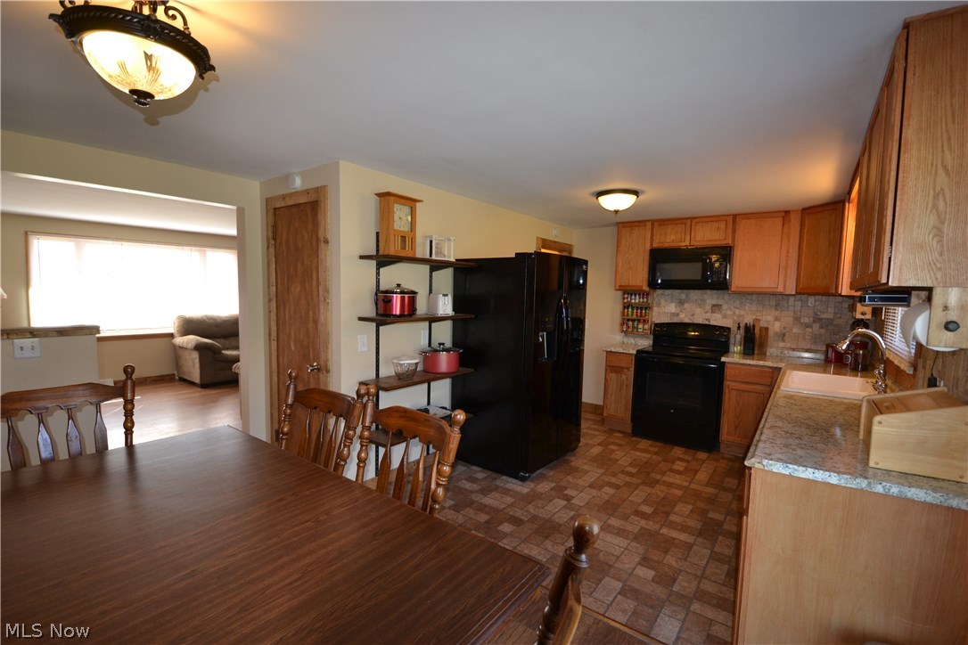 4727 4th Street Northwest Canton, OH 44708 - Photo 12 of 32 Gallery Image 12