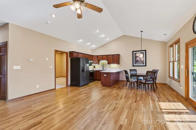 $270,000 | 307 # 7 Blue Ridge Drive South, Marion, NC 28752