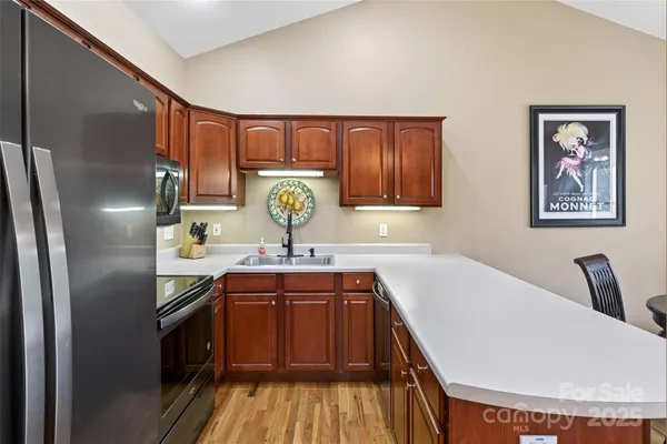 $270,000 | 307 # 7 Blue Ridge Drive South, Marion, NC 28752