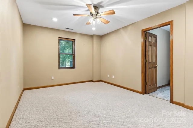 $270,000 | 307 # 7 Blue Ridge Drive South, Marion, NC 28752