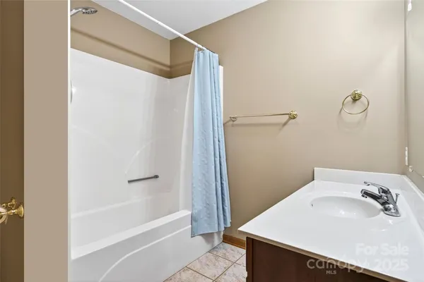 $270,000 | 307 # 7 Blue Ridge Drive South, Marion, NC 28752