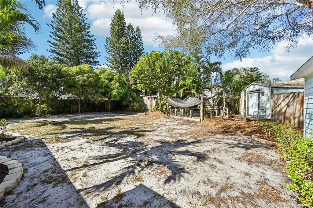 3003 Southeast River Terrace Stuart, FL 34996 - Photo 27 of 45