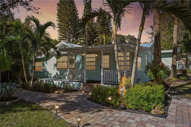 $499,900 | 3003 Southeast River Terrace, Stuart, FL 34996