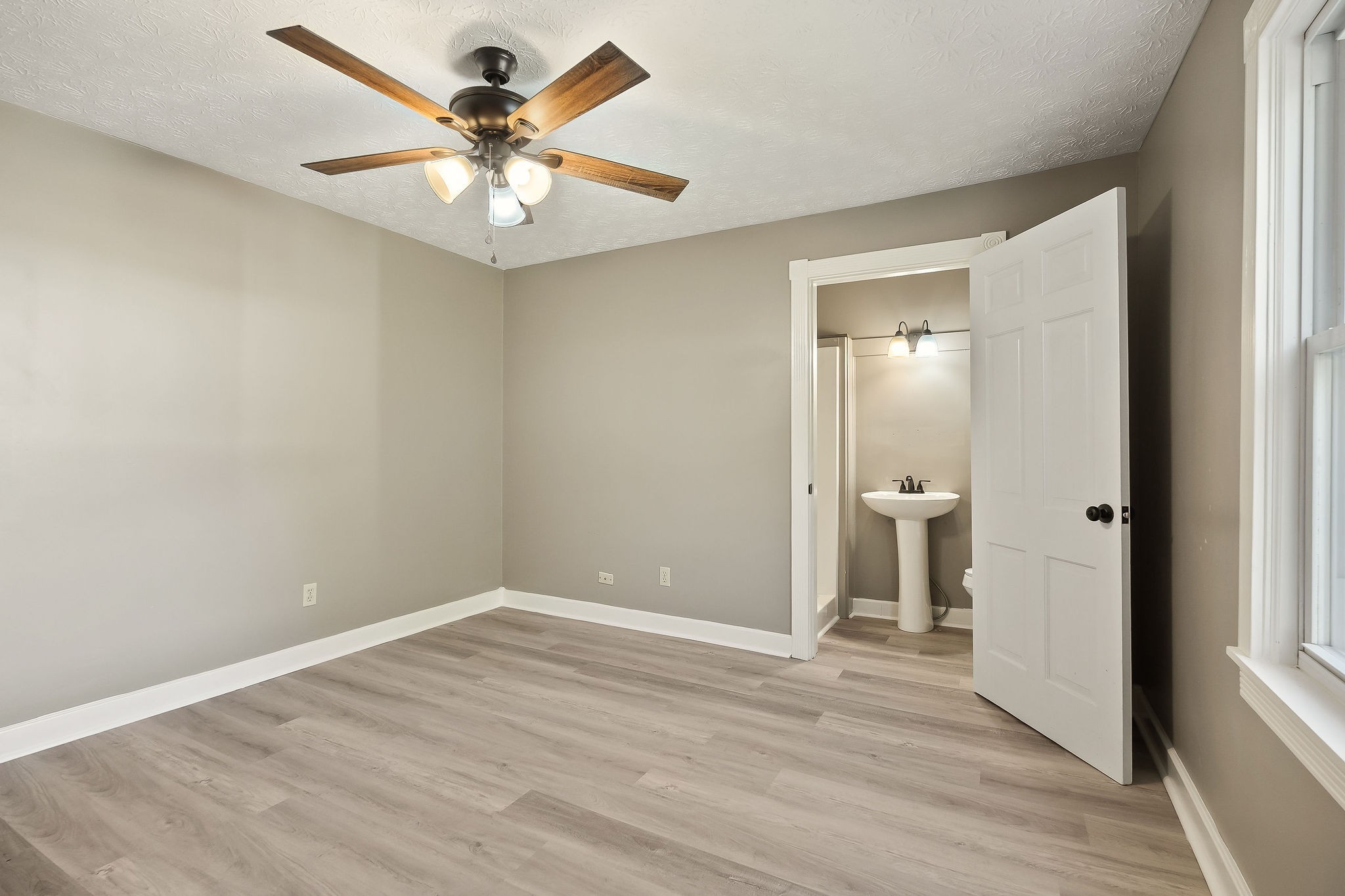 415 Allen Ferry Road Smithville, TN 37166 - Photo 20 of 35